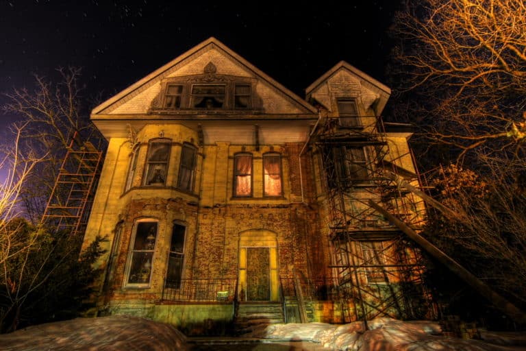 Halloween im „Haunted Home“