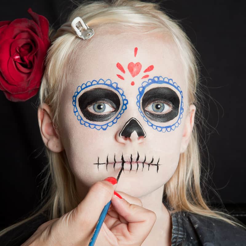 Halloween Kinder schminken Día de los Muertos Make up