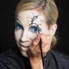 Halloween Make-up Broken-Doll Schminkanleitung-21