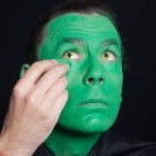 Halloween Make-up Kiemenmenschen Schminkanleitung 26